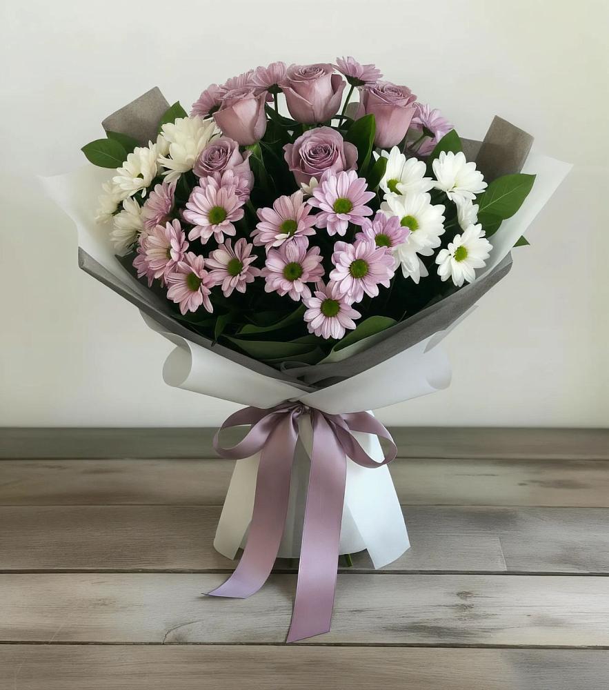 Букет цветов из: Хризантемы и Розы в Лукино